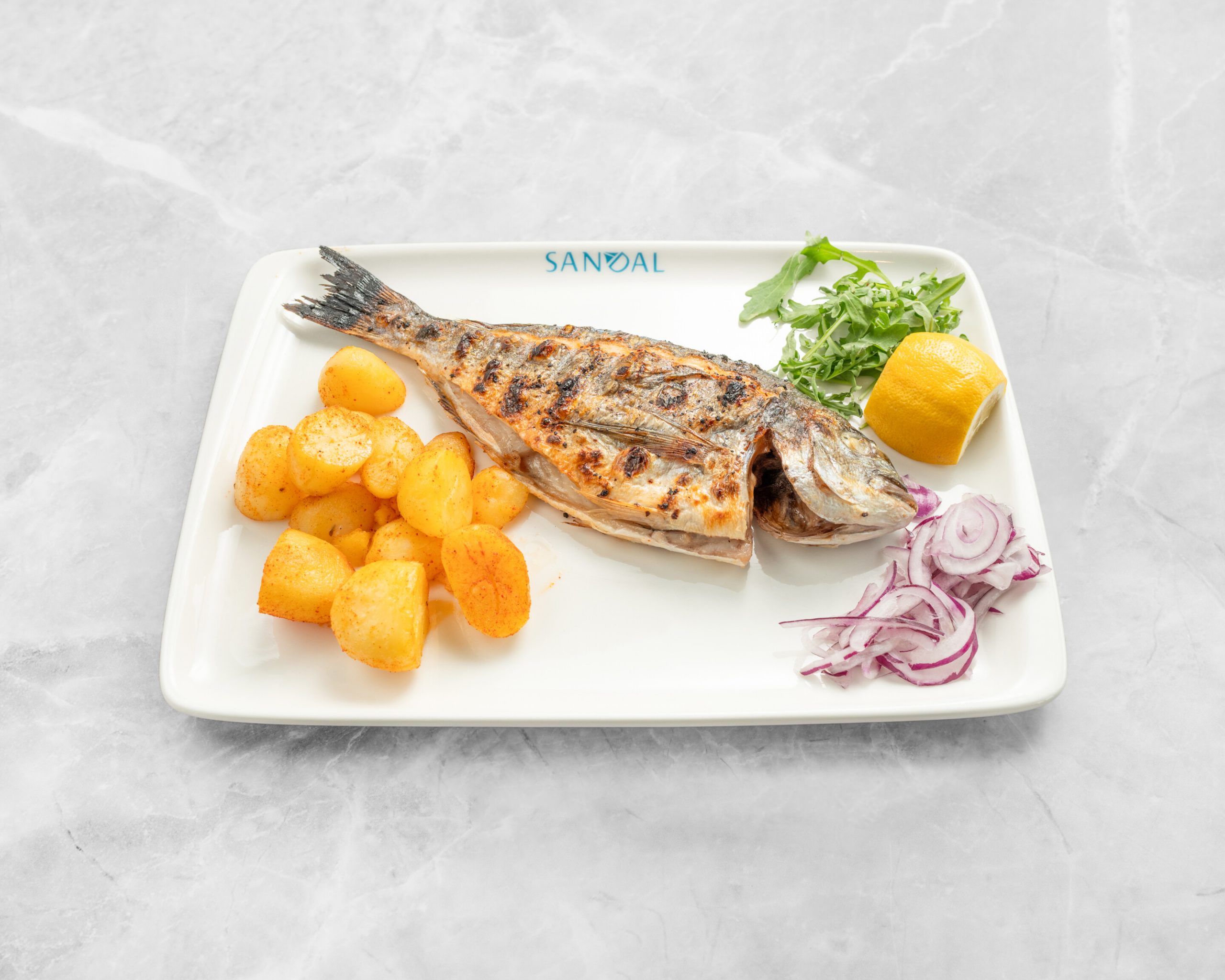 photoshoot_for_sandal_fisch_grill_haus_dorade1_2880x2304