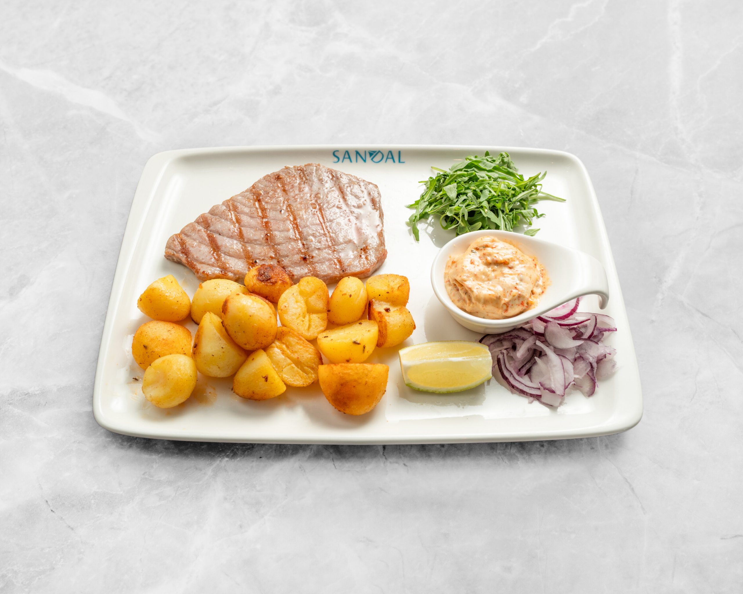 photoshoot_for_sandal_fisch_grill_haus_thunfischfilet2_2880x2304